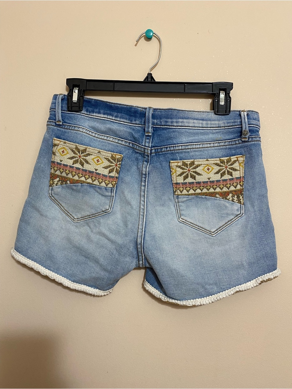 DRIFTWOOD Connie embroidered denim shorts size 27 / size 4